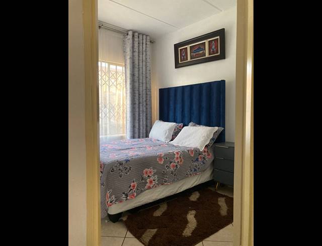 3 BEDROOM TOWNHOUSE FOR SALE IN DAWN PARK